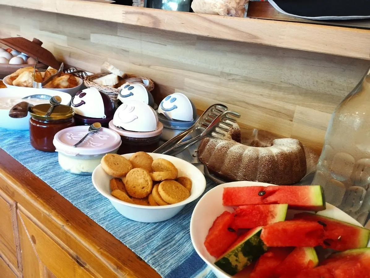 Villa Gjecaj Guesthouse And Restaurant Theth
