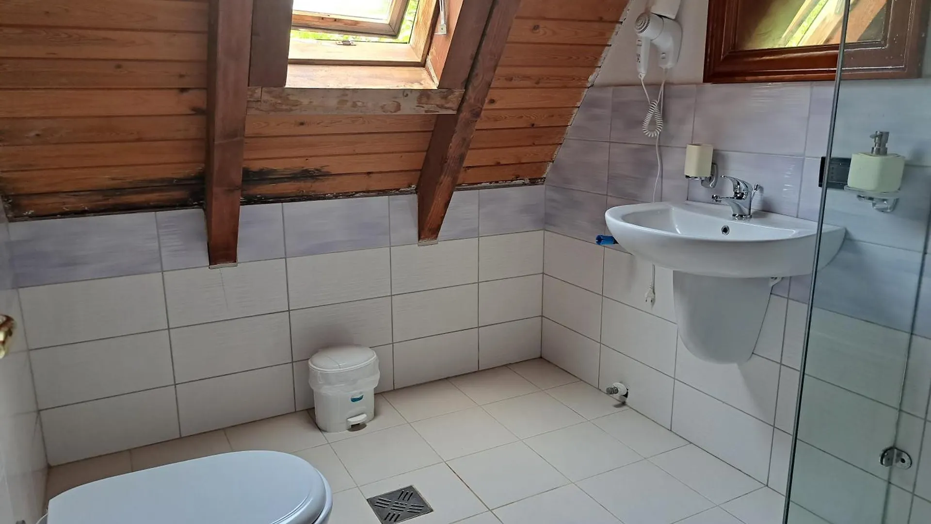 Villa Gjecaj Guesthouse And Restaurant Theth Albania
