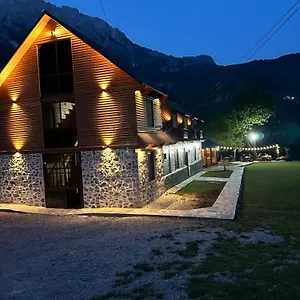 Penzion Royal Land, Theth